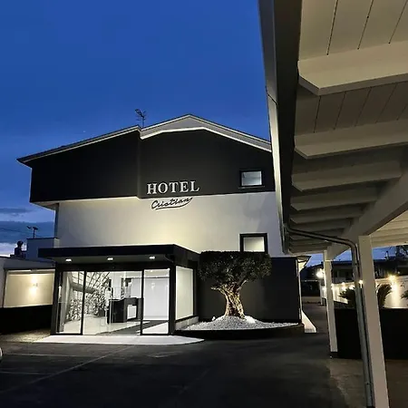 Ξενοδοχείο Cristian