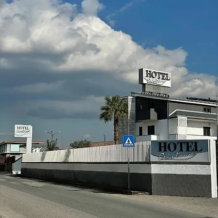 Ξενοδοχείο Cristian