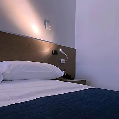 Hotel Cristian 3*