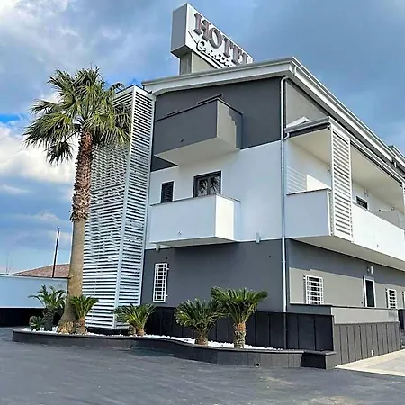 Hotel Cristian 3*