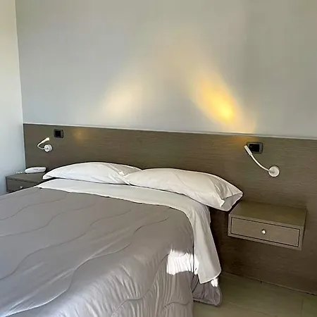 Hotel Cristian 3*